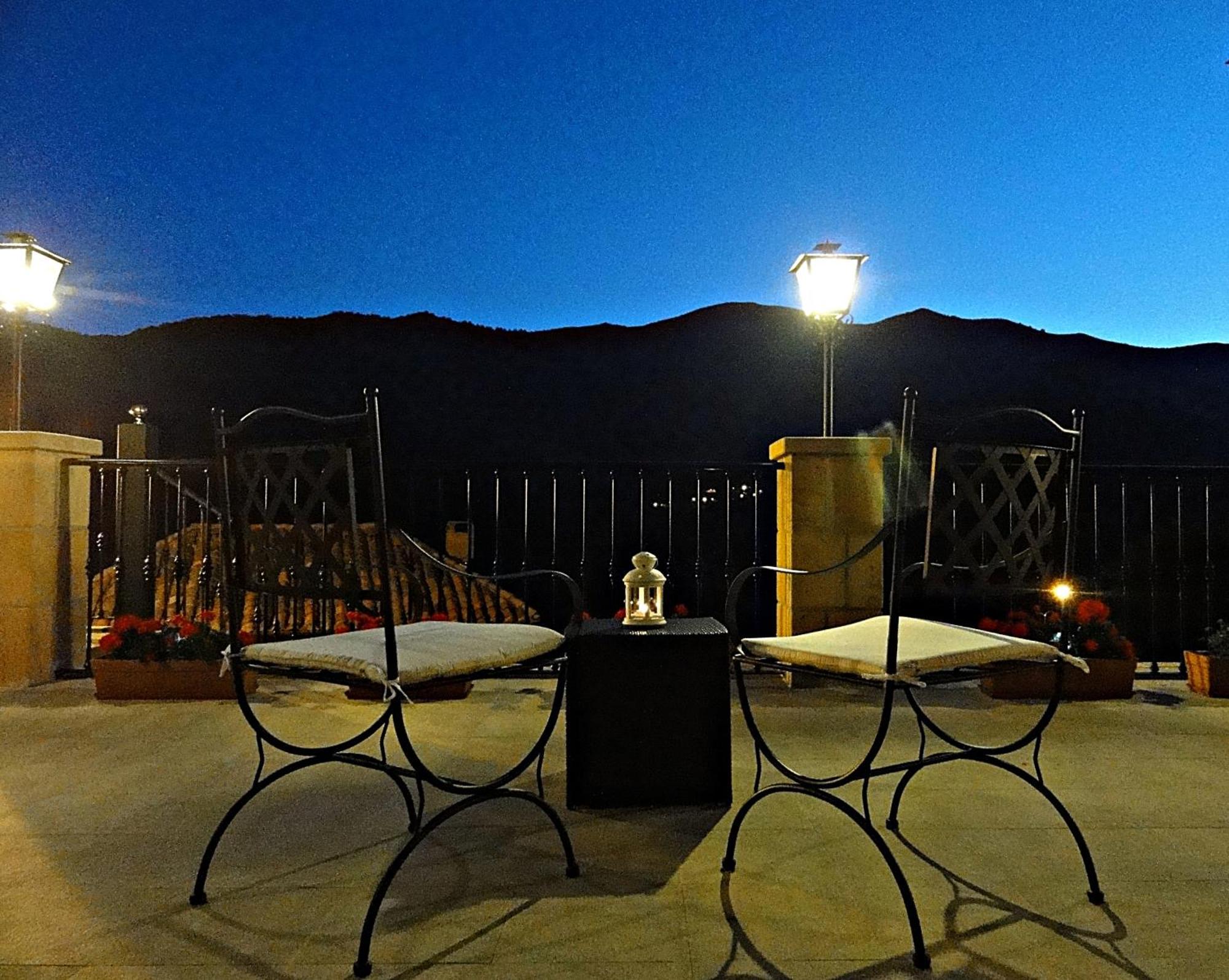 Posada Valle Del Oso Lerones エクステリア 写真