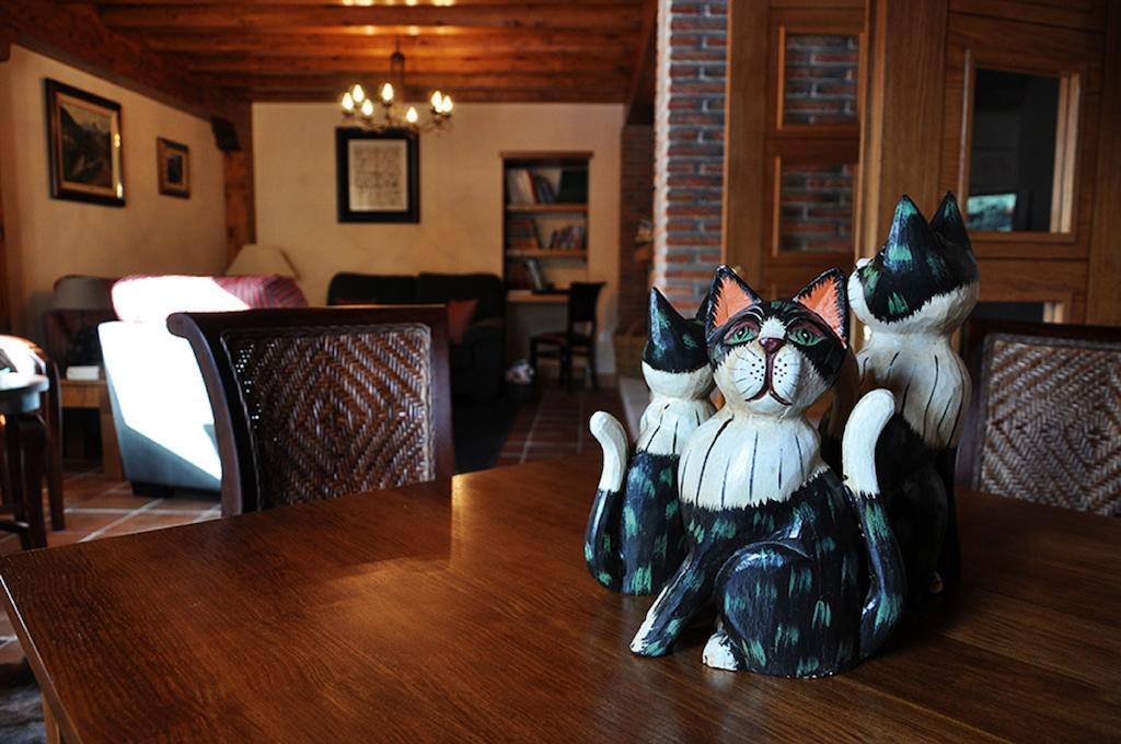 Posada Valle Del Oso Lerones エクステリア 写真