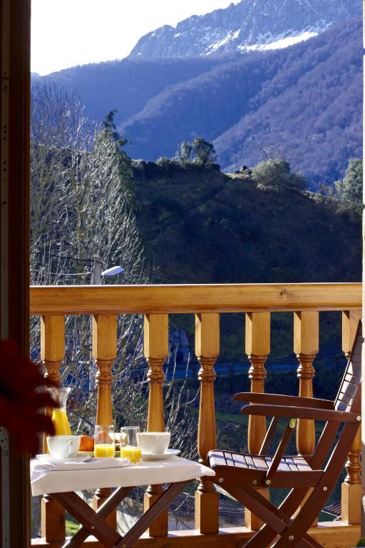 Posada Valle Del Oso Lerones 部屋 写真